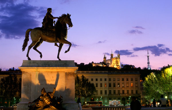 lyon-bellecour-place